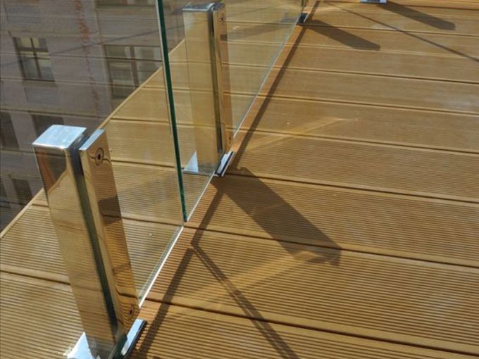 Guarda-corpo-com-Torre-de-Inox-3